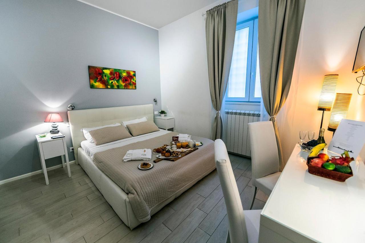 Bella Luxury Accommodation, Vatican - Liberty Collection Bed and breakfast